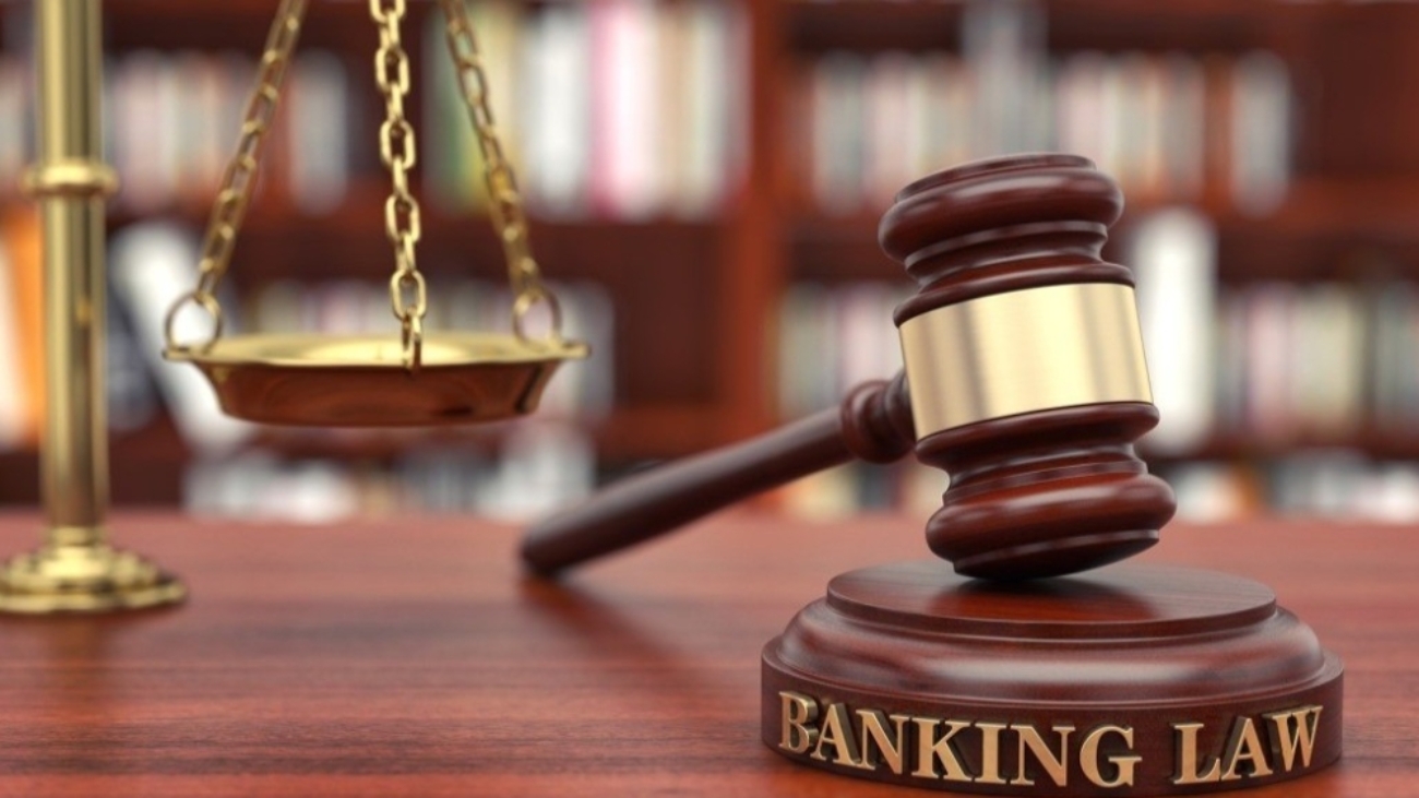 Banking-Law-1000x563